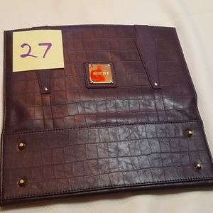 Purple miche shell